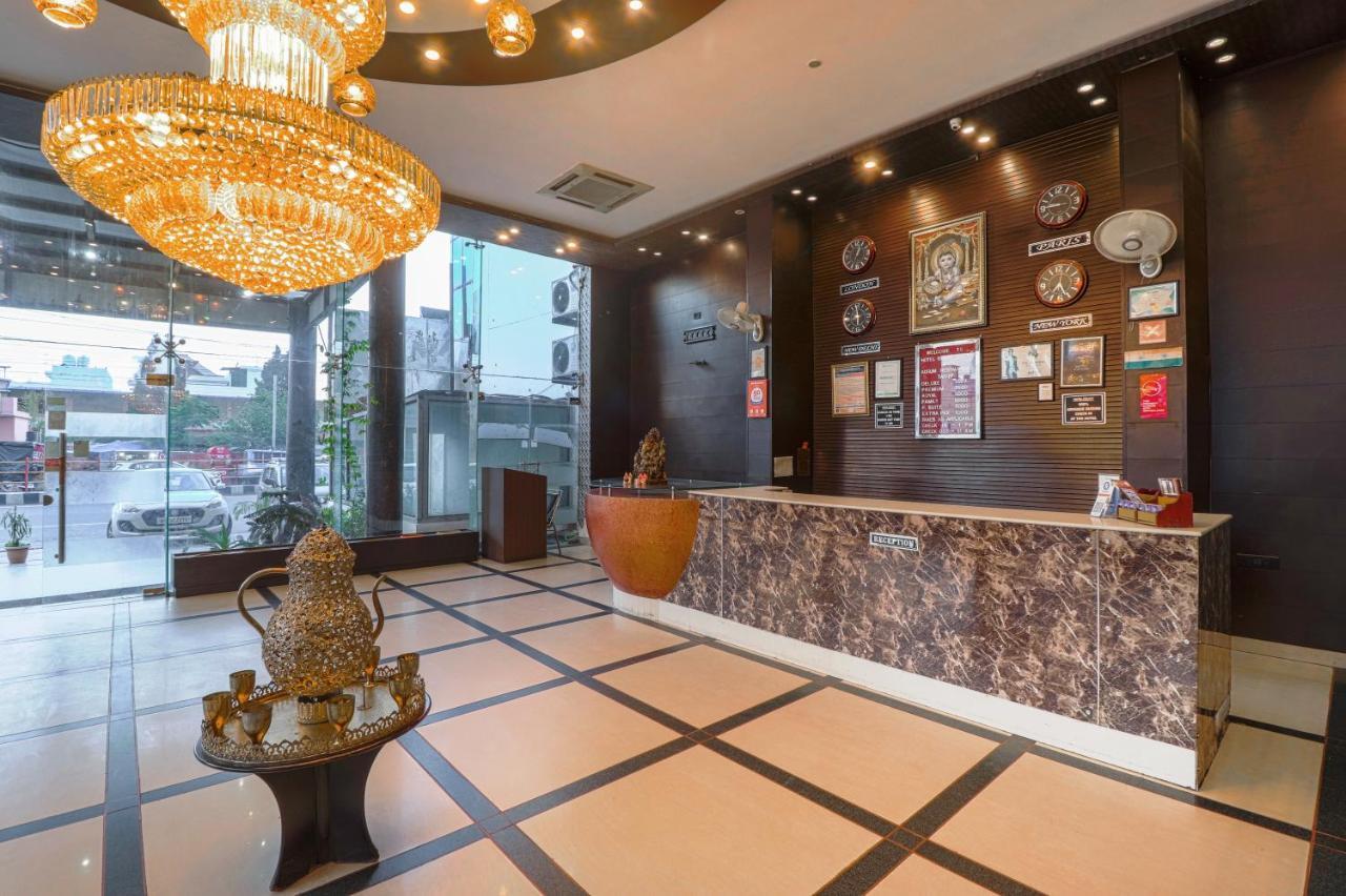 Oaktel Hotel Grand Shiva Near Ganga Ghat Haridvár Kültér fotó