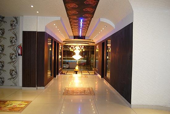 Oaktel Hotel Grand Shiva Near Ganga Ghat Haridvár Kültér fotó